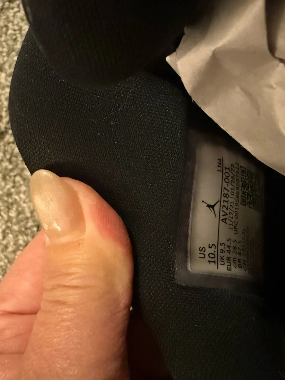 Jordan sleek black