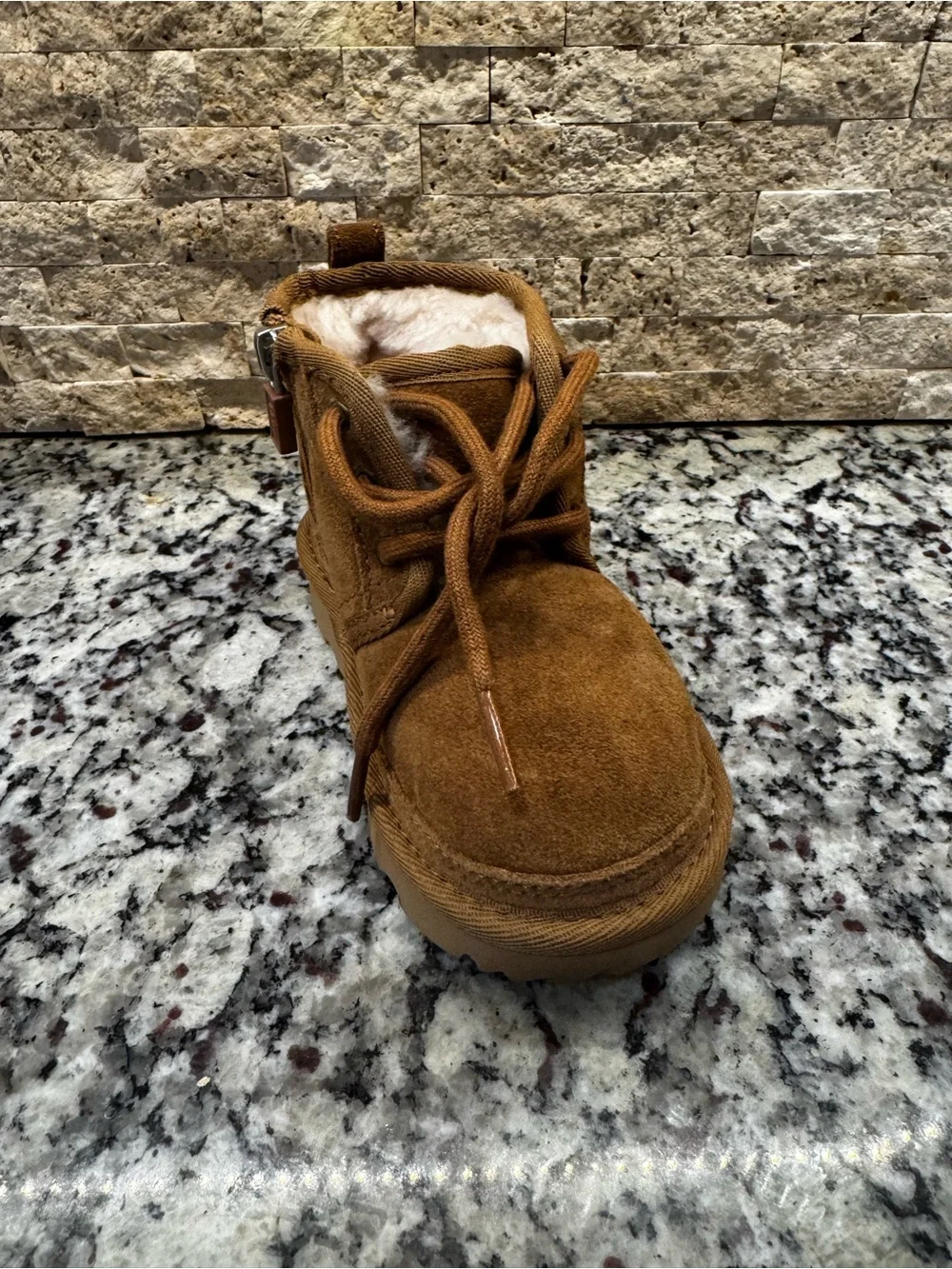 UGG Kids Chestnut Suede Lace-Up Boot with Shearling Trim LEFT FOOT ONLY 8