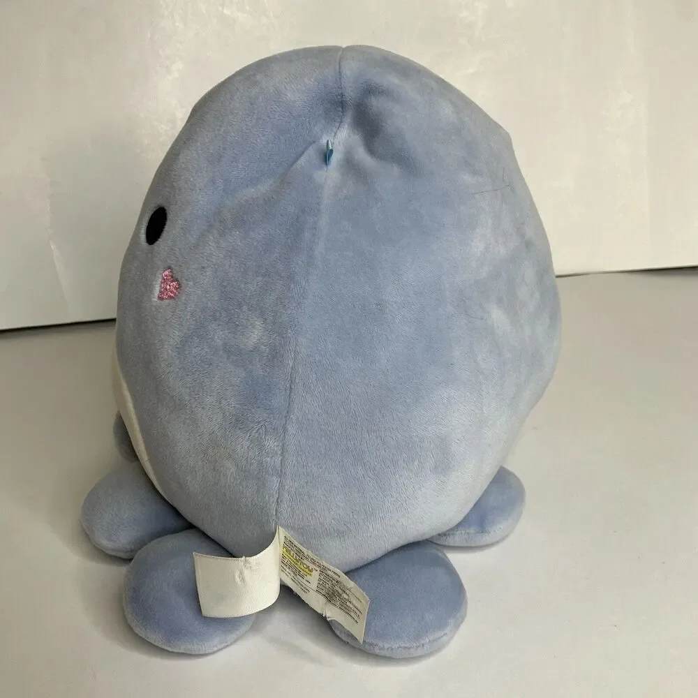 Squishmallows violet heart
