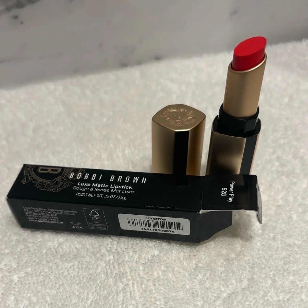 Bobbi Brown Luxe Matte Lipstick in Power Play (528) NIB