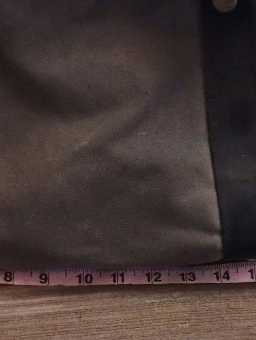 Vintage durable olive