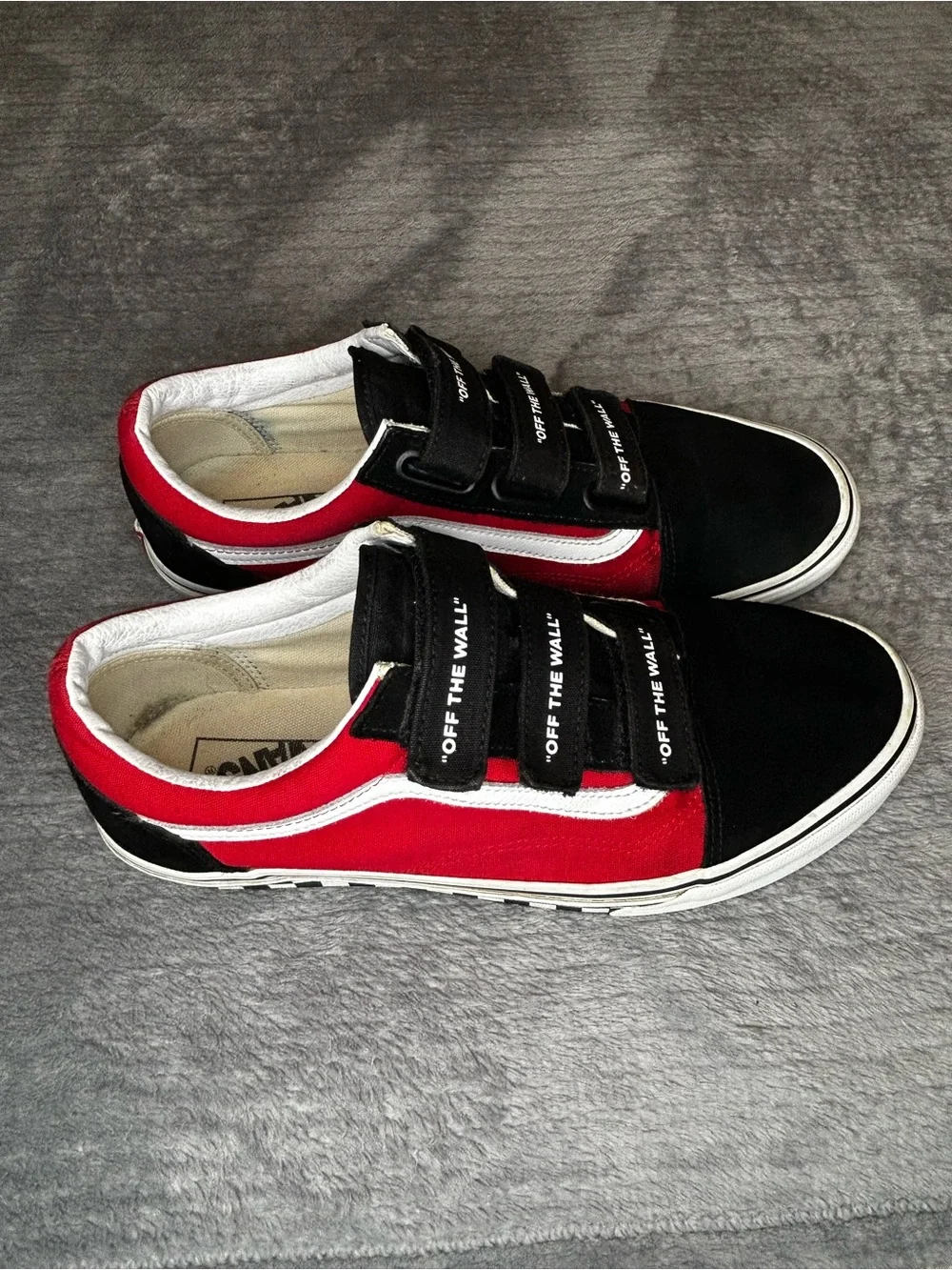 VANS Old Skool “Off The Wall” V Strap Black/Red/White/Checkered - Men's Size 11
