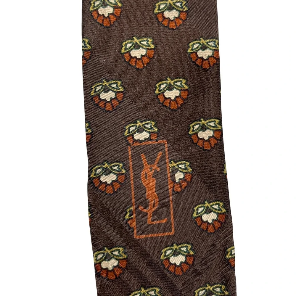 Yves Saint Laurent yves saint