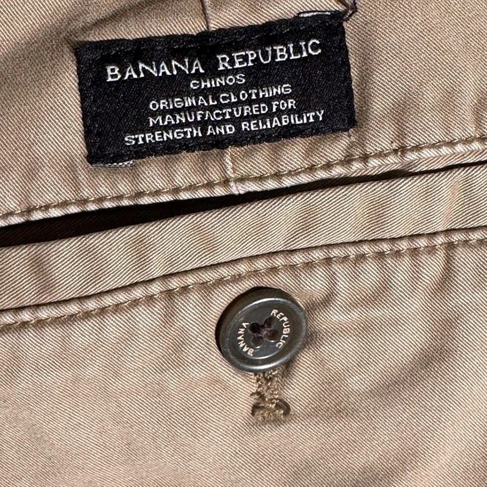 Banana Republic pants egypt thigh