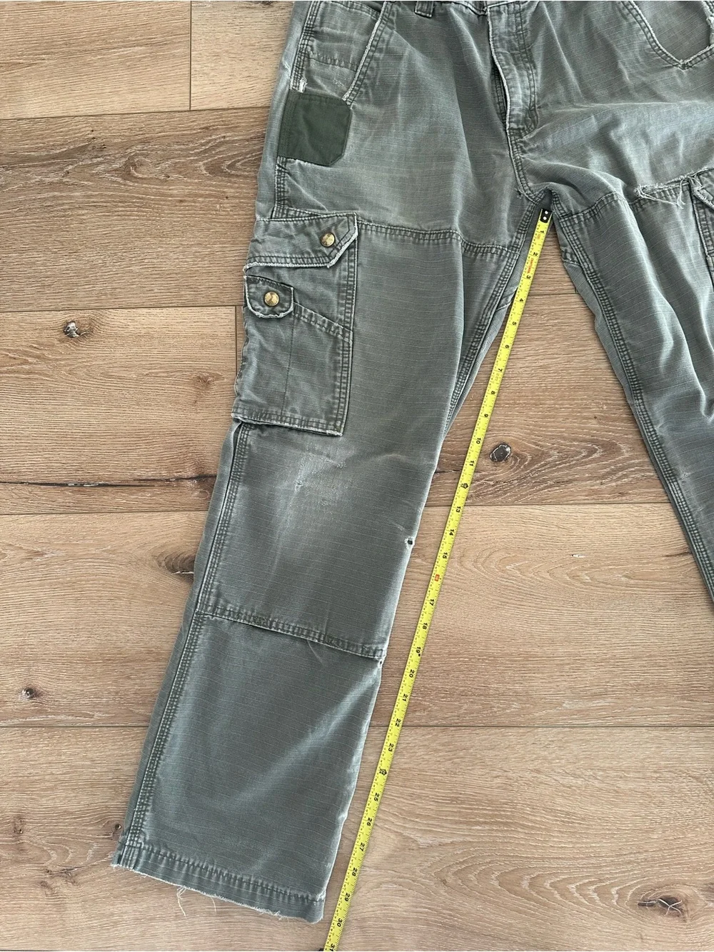 Carhartt olive green