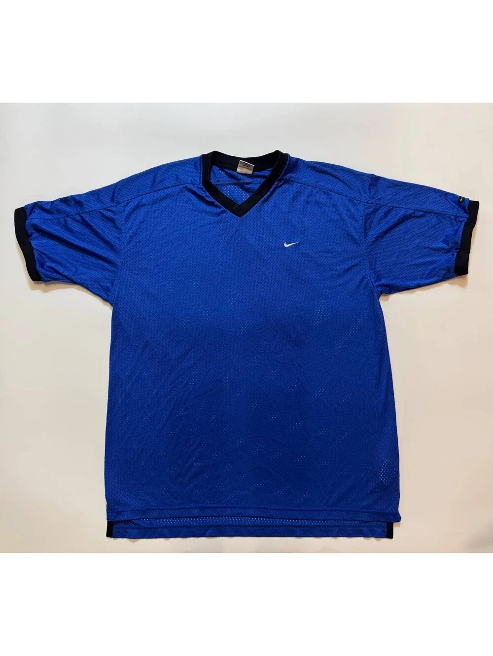 Nike Men's Size L Blue Mesh V-Neck Short Sleeve Athletic Pullover Taiwan T-Shirt