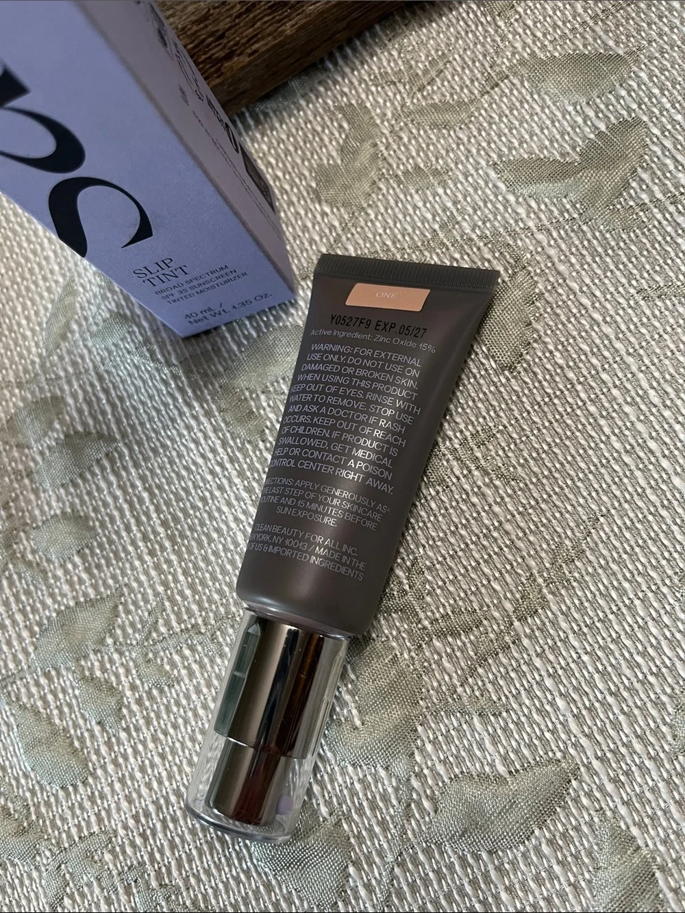 Saie slip tint