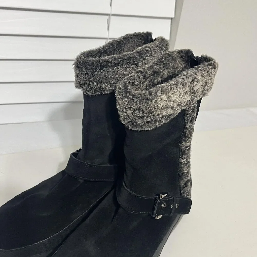 Stuart Weitzman brand stuart