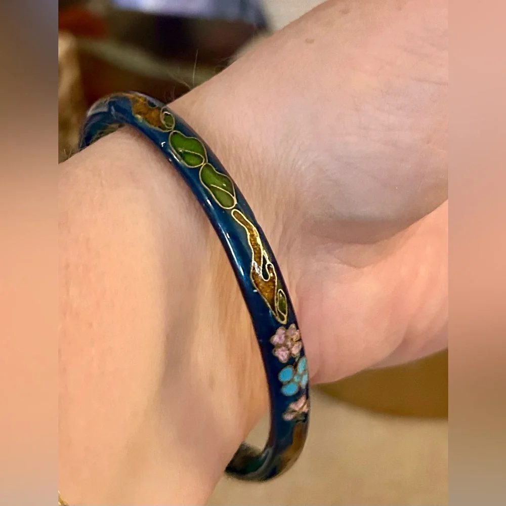 Beautiful Cobalt Blue Cloisonné Bangle Vintage