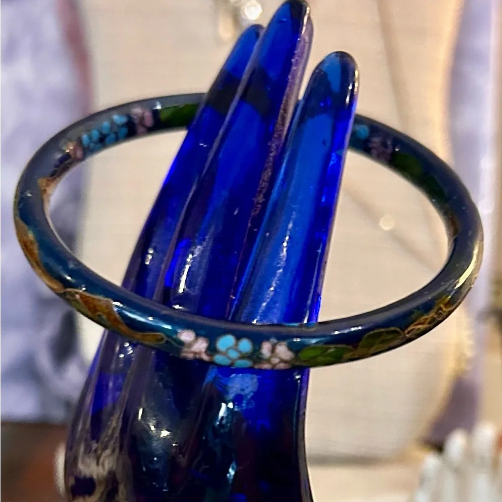 Beautiful Cobalt Blue Cloisonné Bangle Vintage