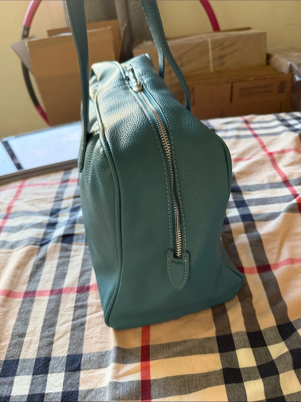 N/A sleek teal