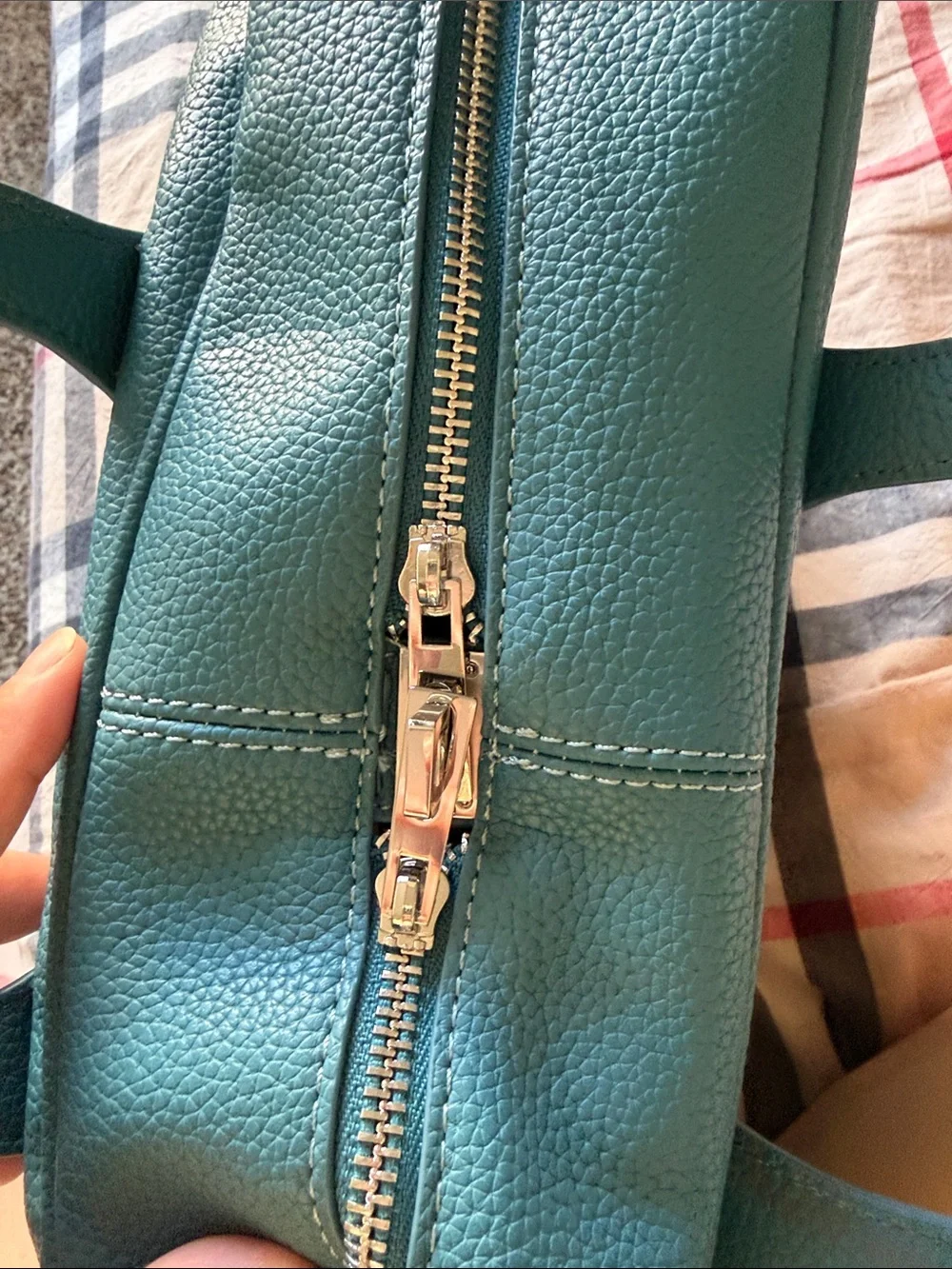 N/A sleek teal