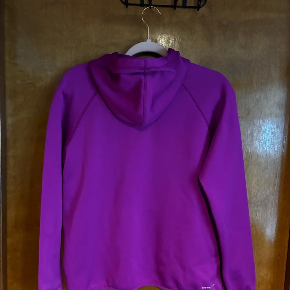 Nike cozy therma