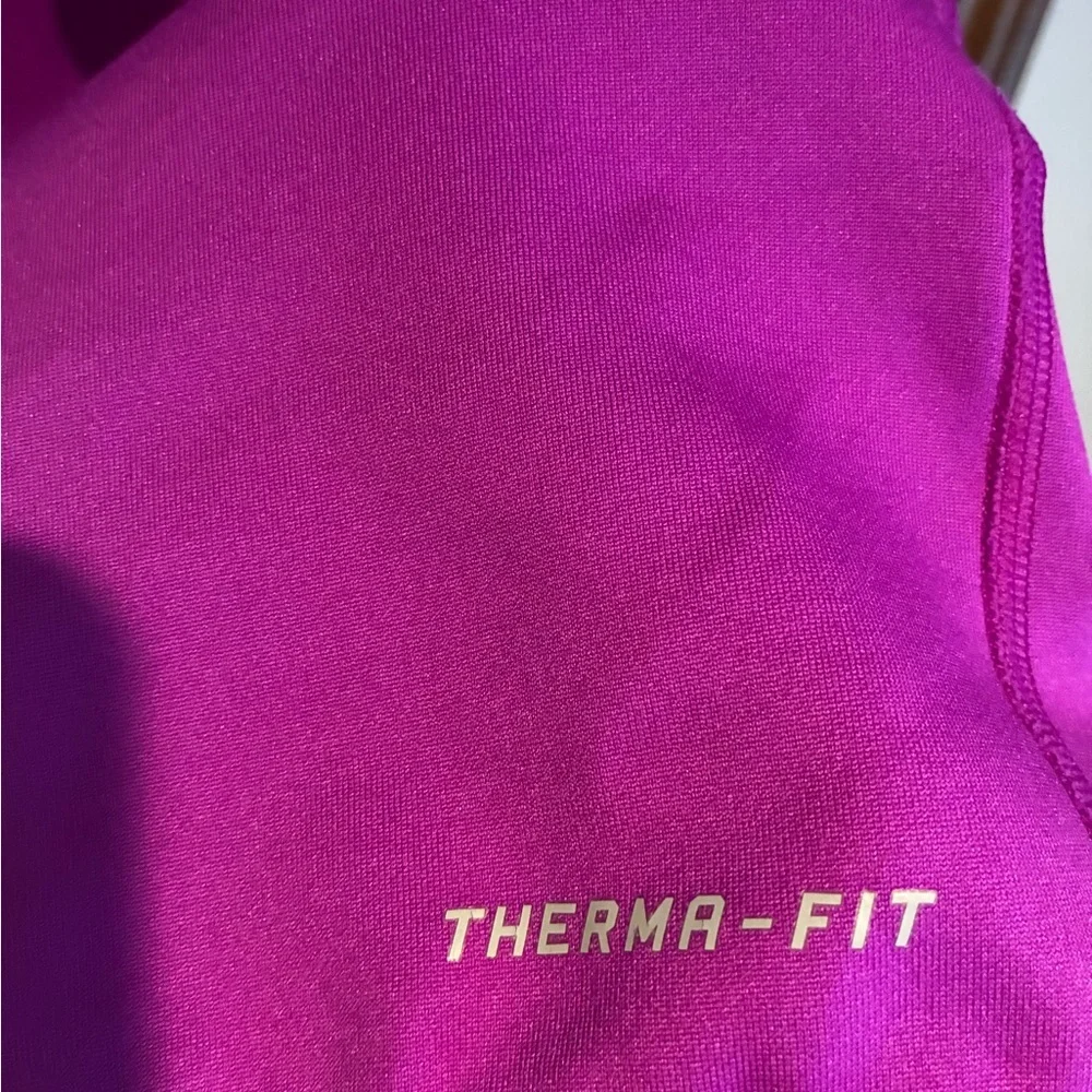 Nike cozy therma