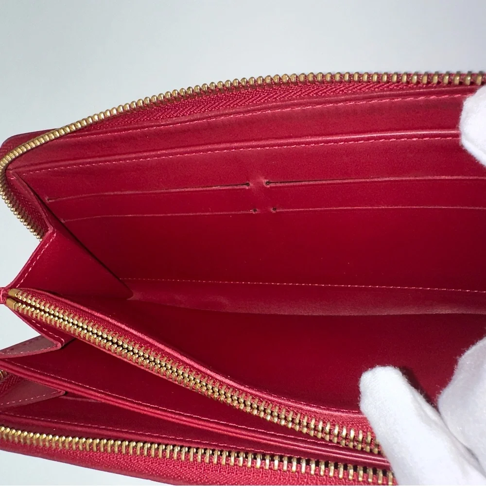 Louis Vuitton luxurious louis