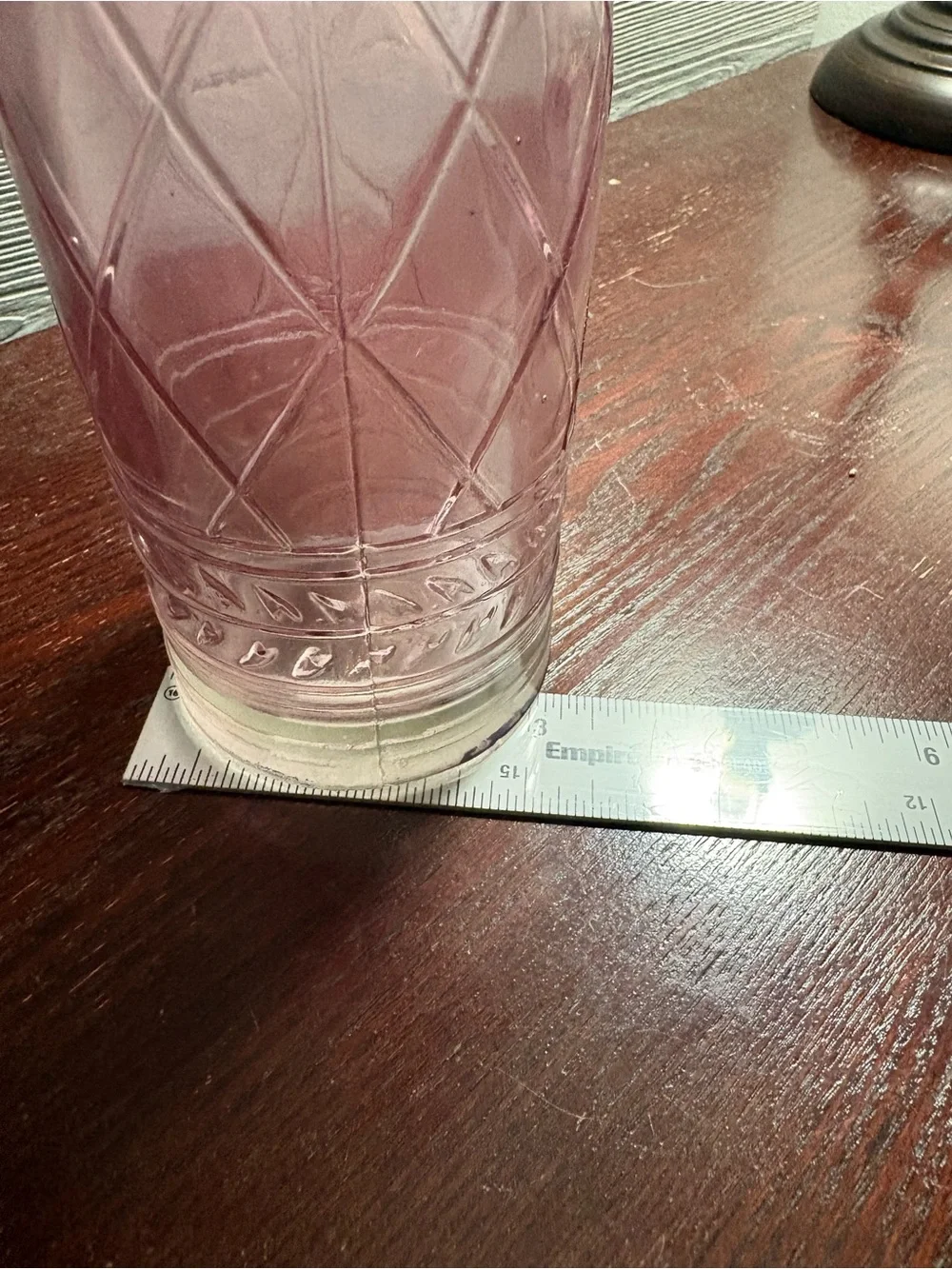 Vintage -style Pink Glass Decanter-diamond geometric pattern w/ glass stopper