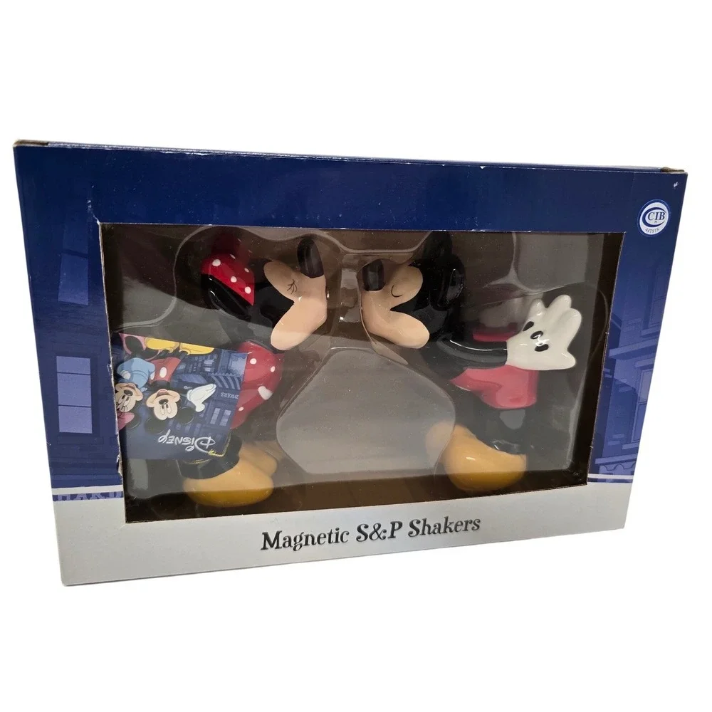 Disney Mickey Minnie Mouse Magnetic Salt‎ Pepper Shakers NIB Collectible