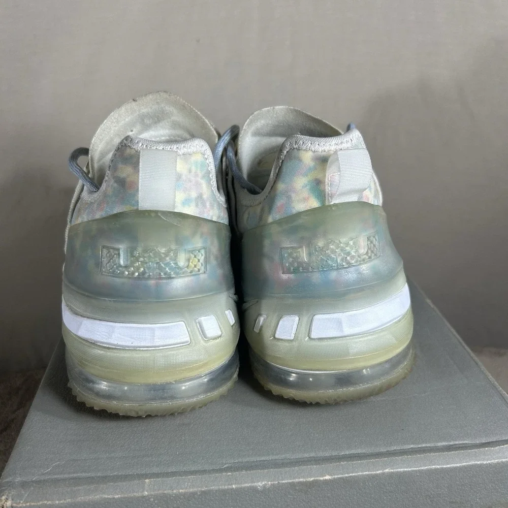 Nike item specifications