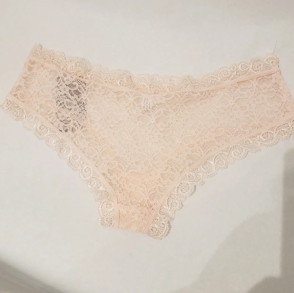 Free To Live nwt 29in