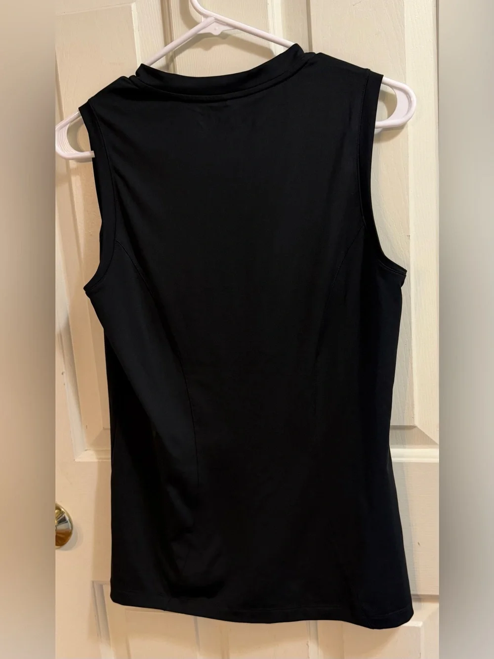 Nike Women’s Black Dri-FIT Sleeveless Golf Tank | M