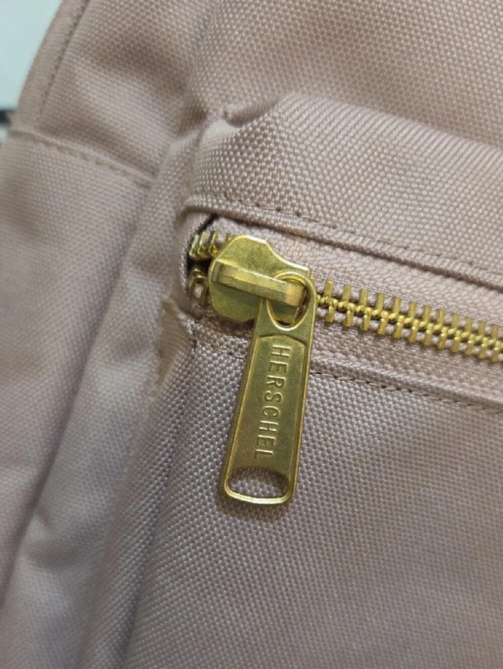 Herschel Supply Company herschel nova