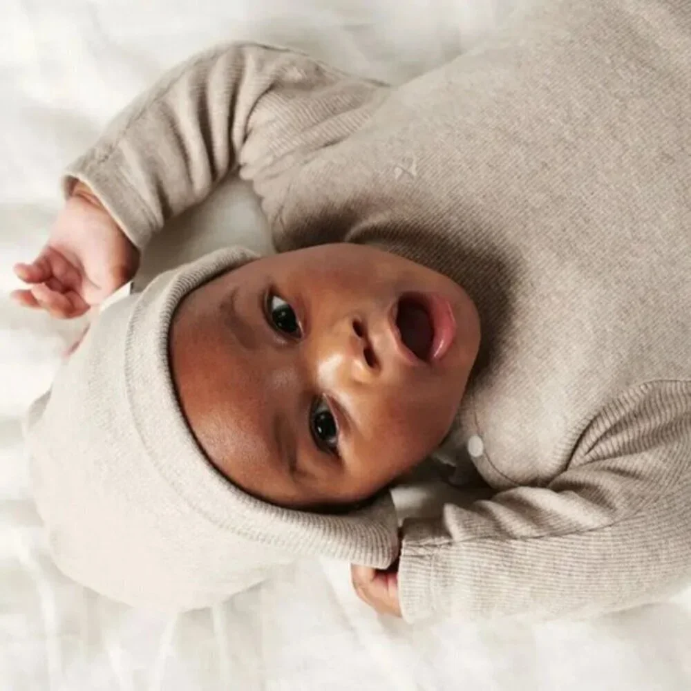 NWT - The perfect organic and neutral wardrobe for winter baby, 0-6 mont…​​​