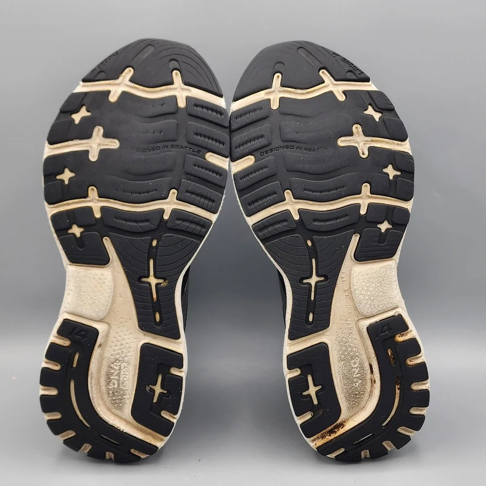 Brooks ghost 14
