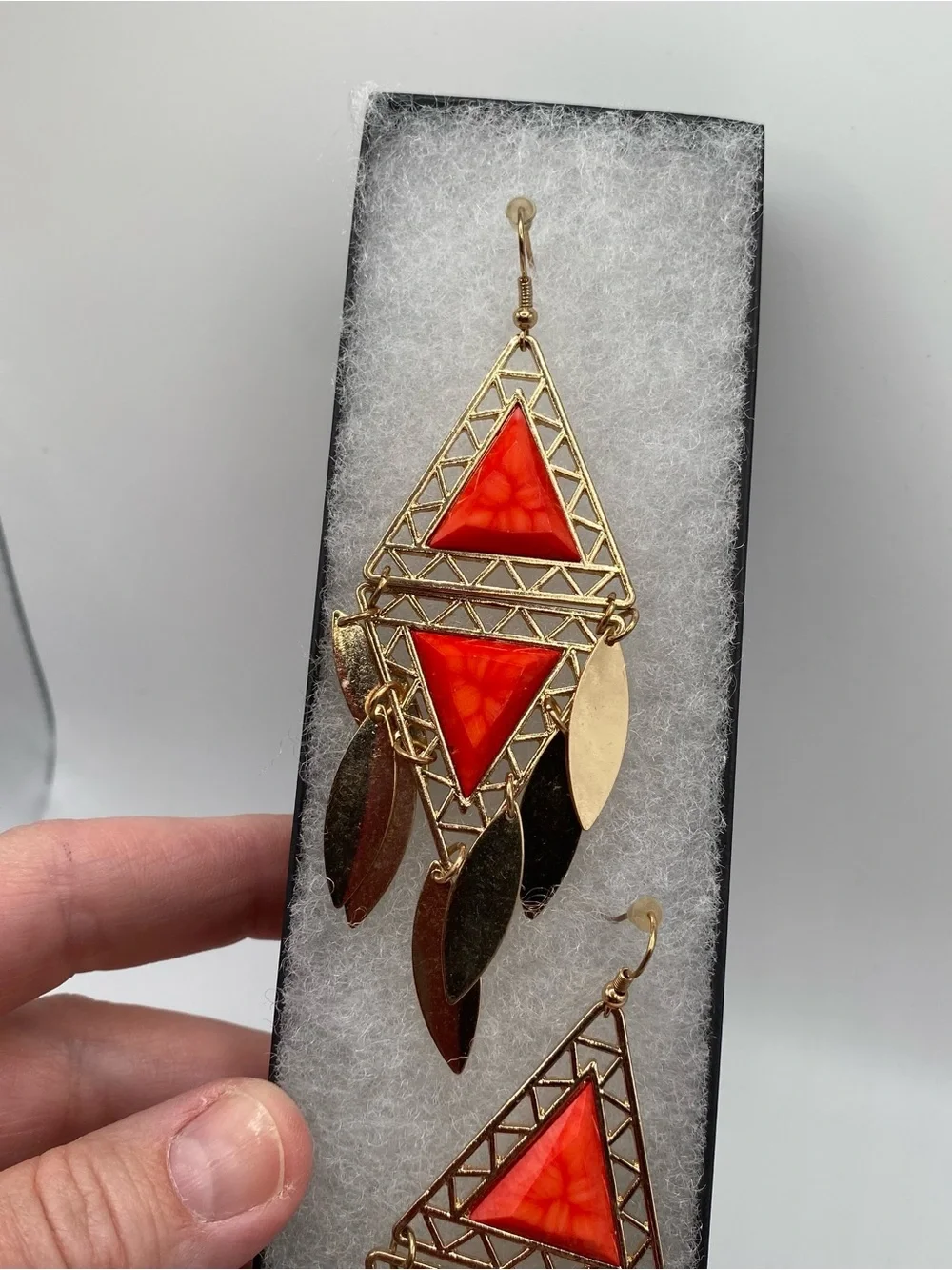 N/A stylish gold