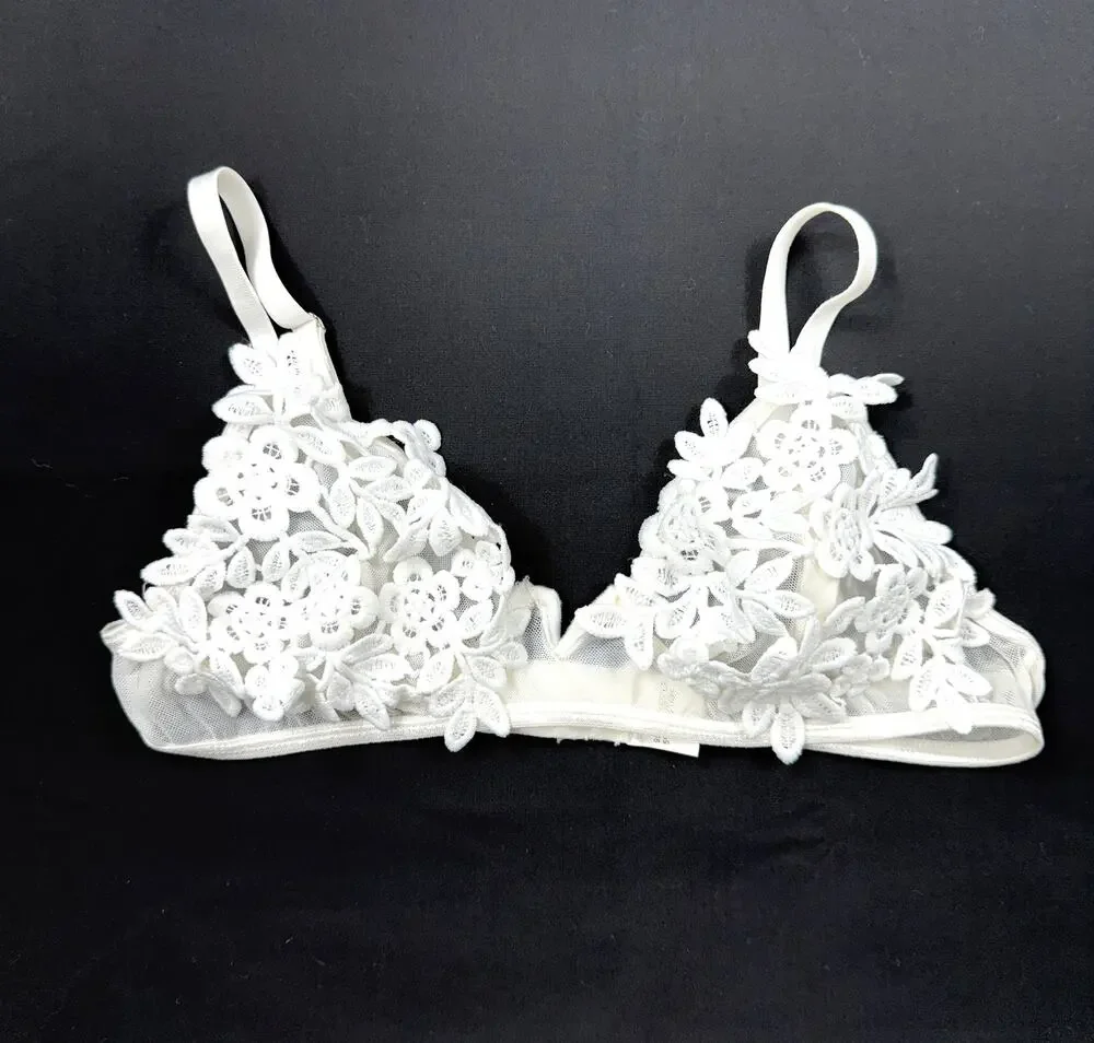White Triangle Lace Bralette Sz S