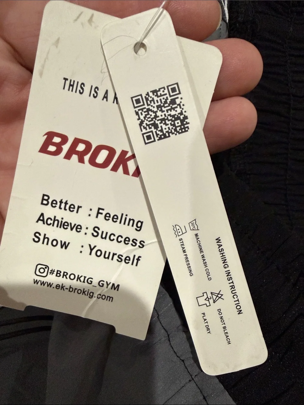 Brokig lightweight black
