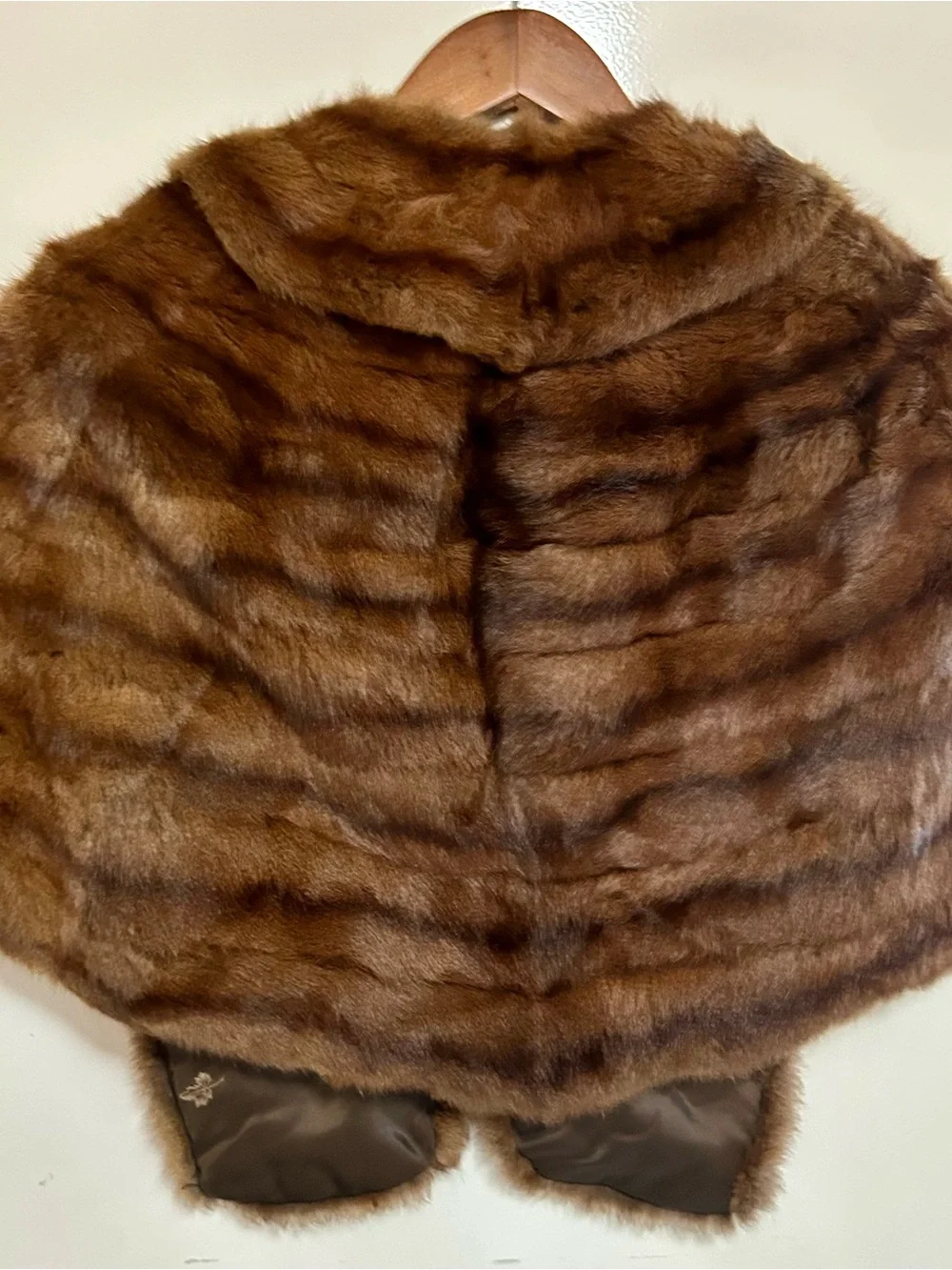 Luxury Mid Century 1950s Brown Mink Fur Shawl Wrap Stole