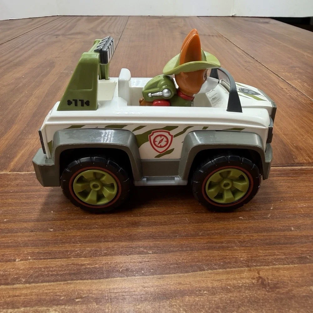 Paw Patrol Tracker Vehicle Jungle Cruiser Rescue Jeep w/Figure
