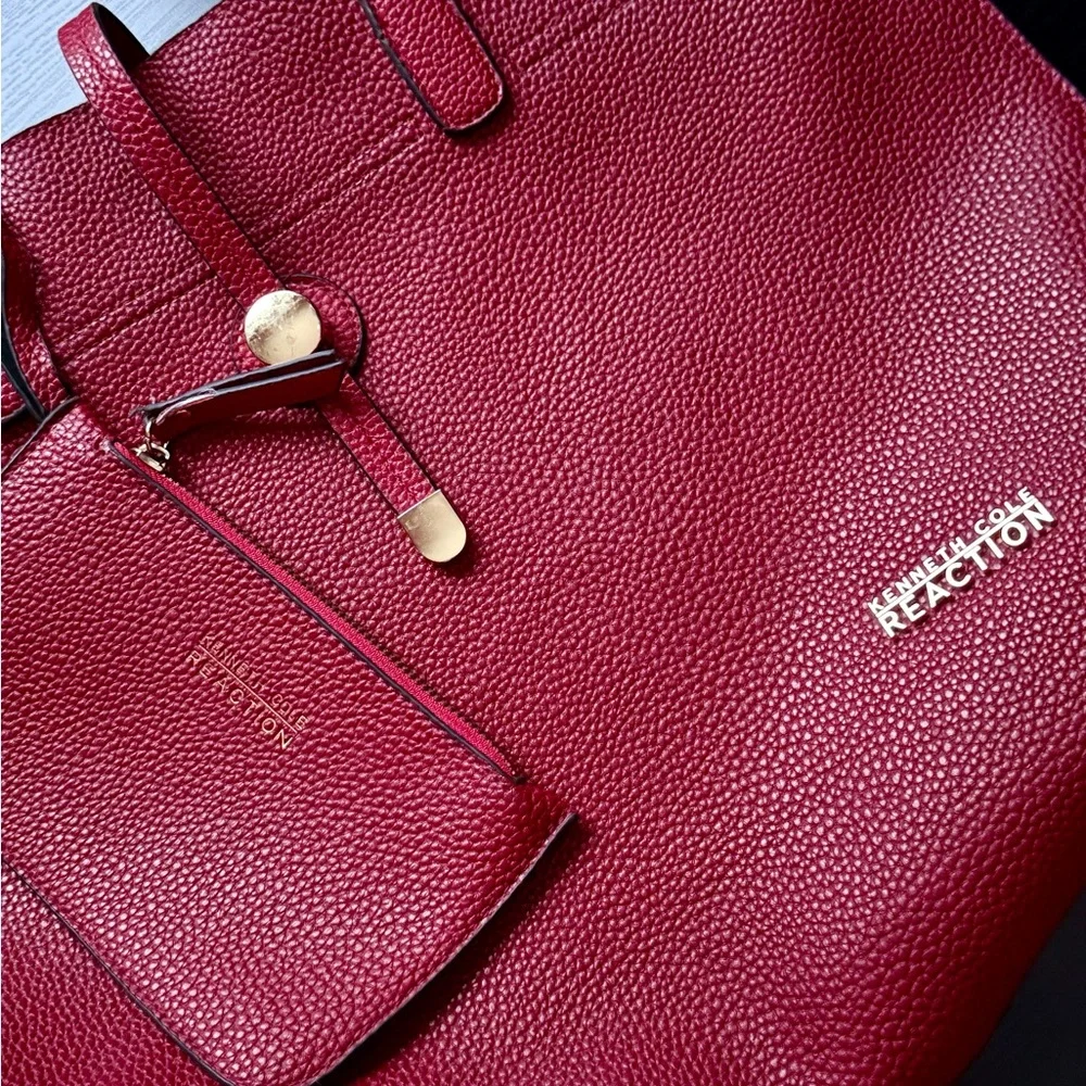 Kenneth Cole Reaction carryall work