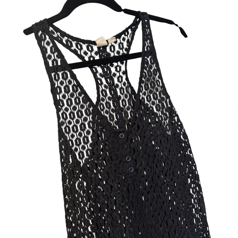 Roxy black crochet