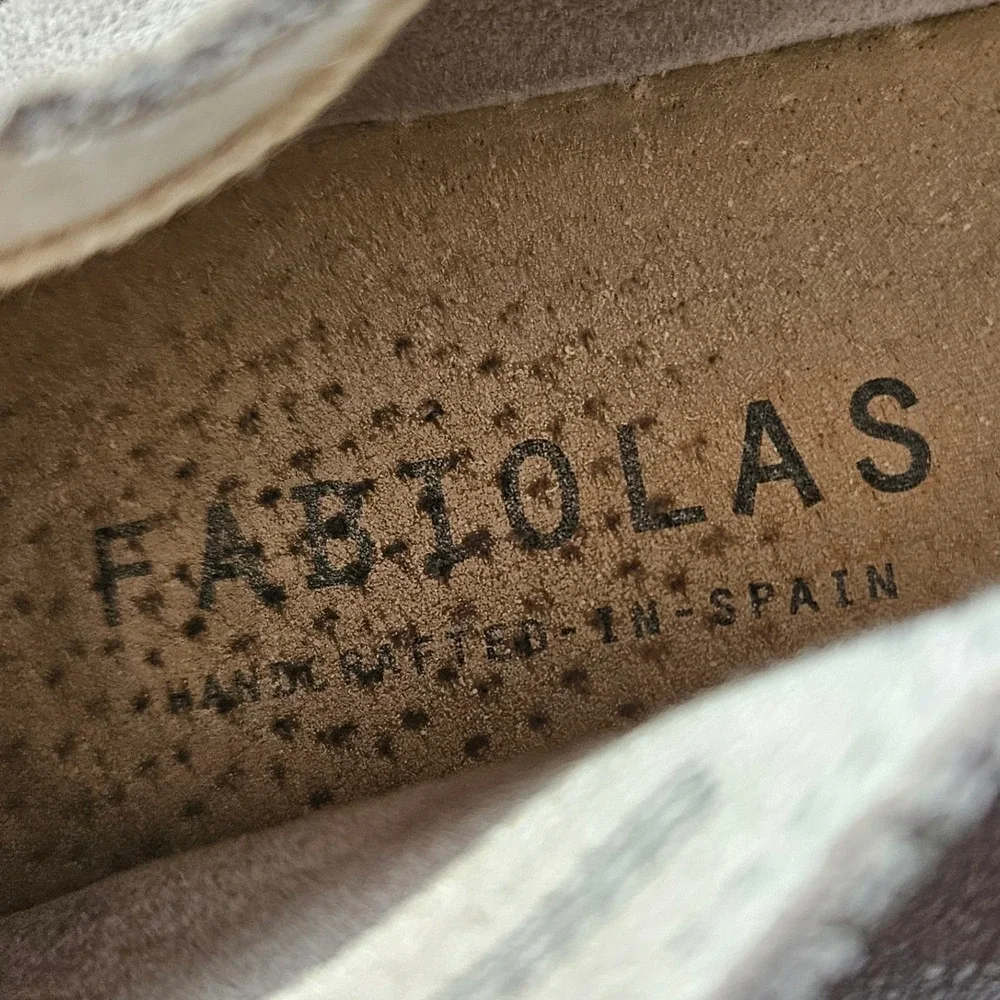 Fabiolas style slip