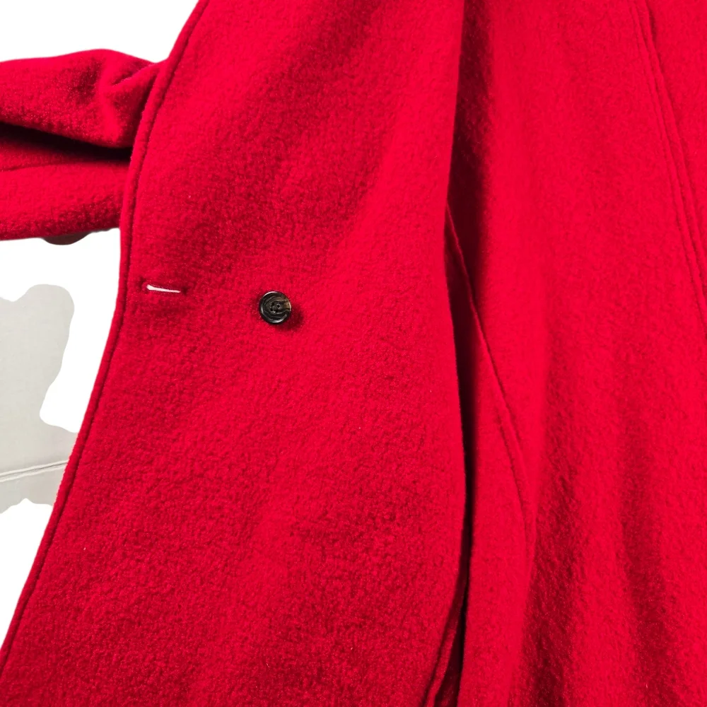 J. Crew collar holes 🔹️please
