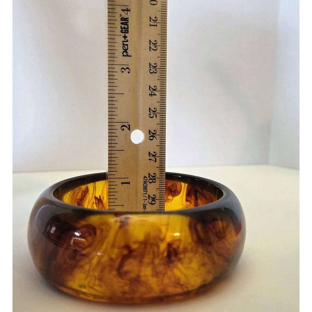 The Unbranded Brand vintage bangle