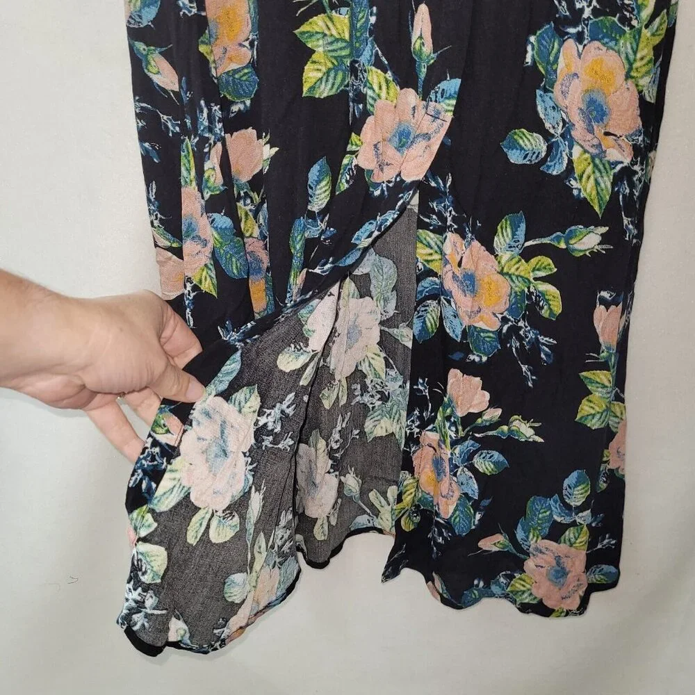 Xhilaration‎ Skirt Womens XS Black Floral Slit Font Pull On Tie Side Midi Rayon
