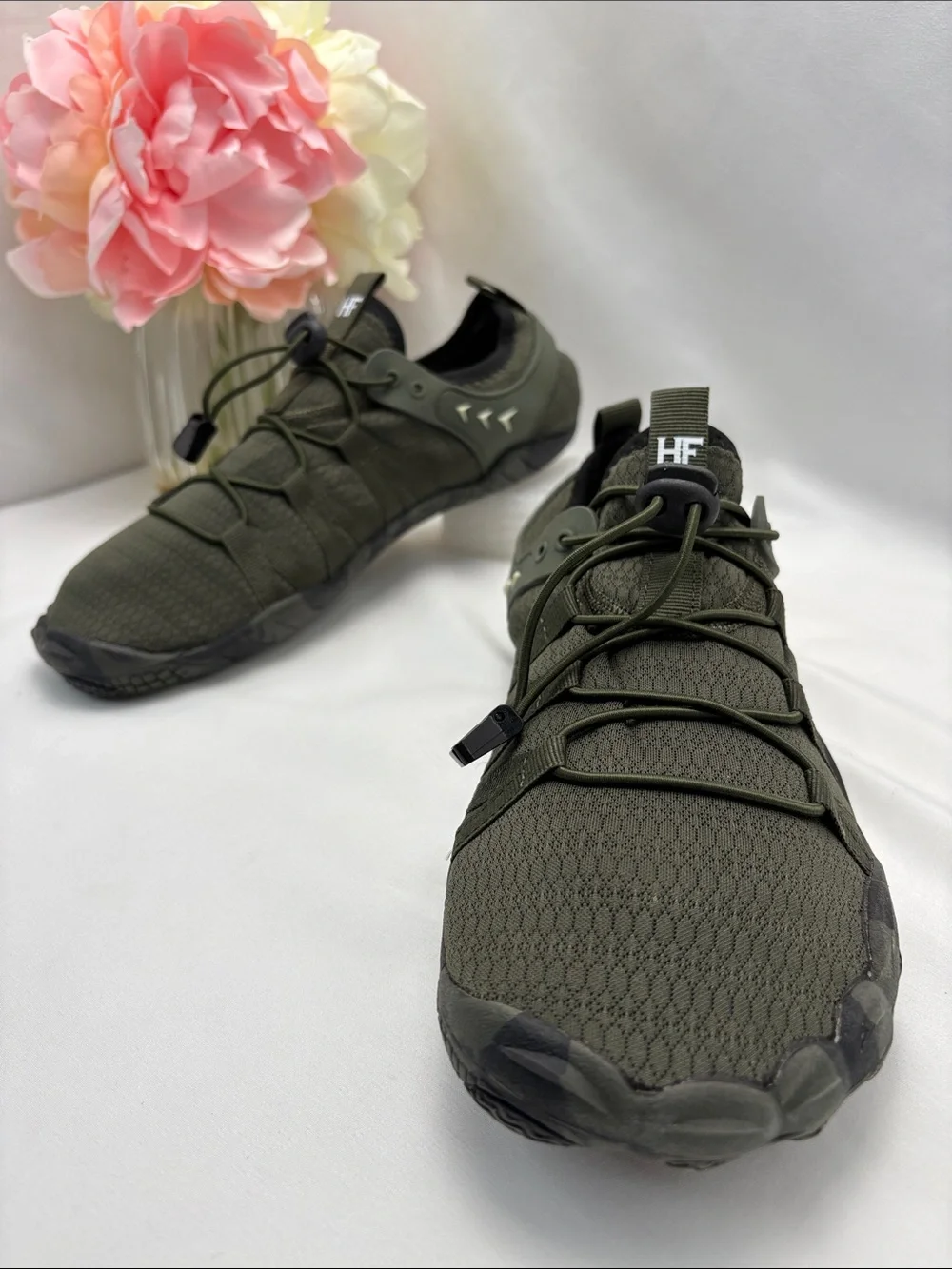 Hike Outdoors Olive Green Men’s / Women Sz40 Athletic‎ Sneakers #350