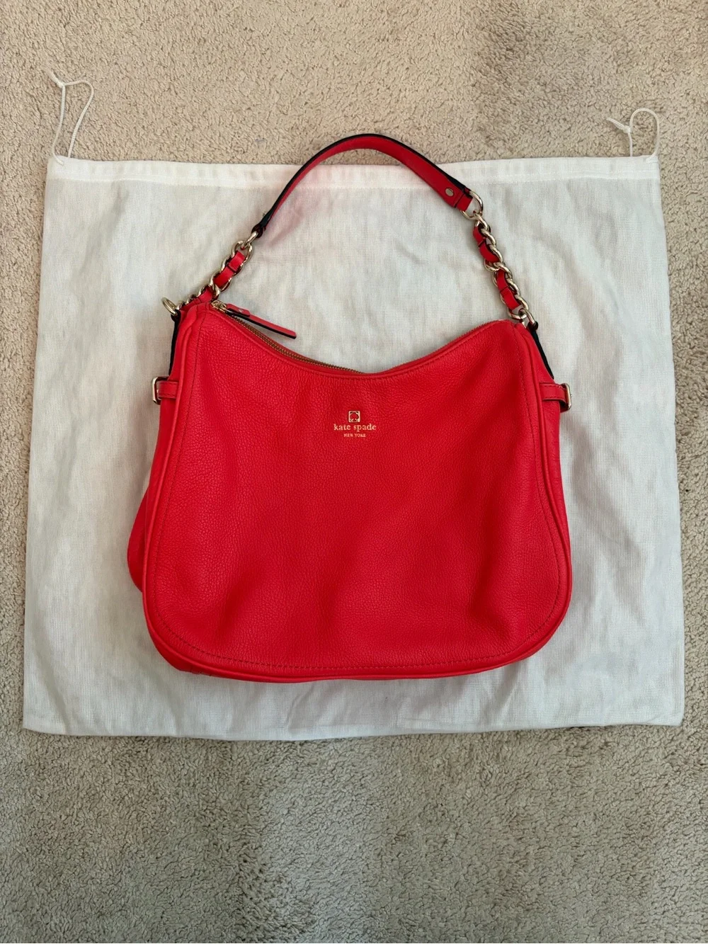 Kate Spade Pine Street Finley Hobo Bag Pebbled Leather Geranium Red Dust Bag EUC