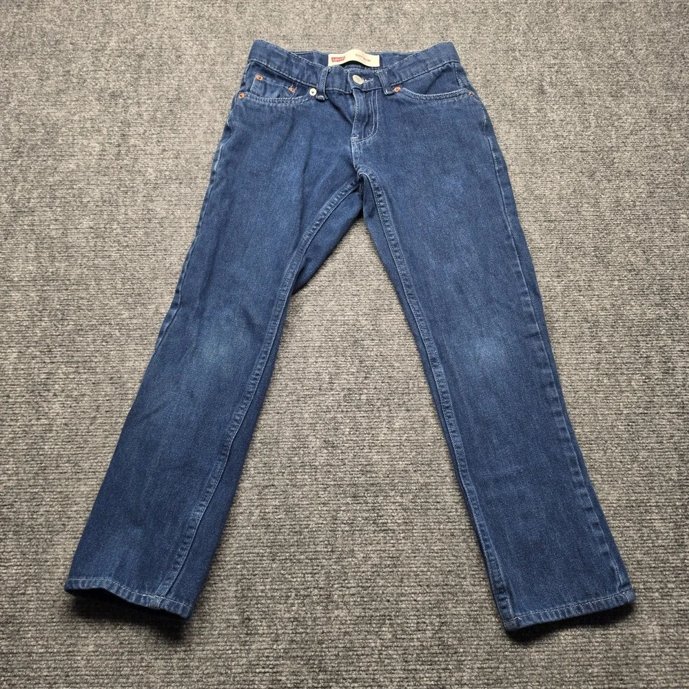 Levis stock up