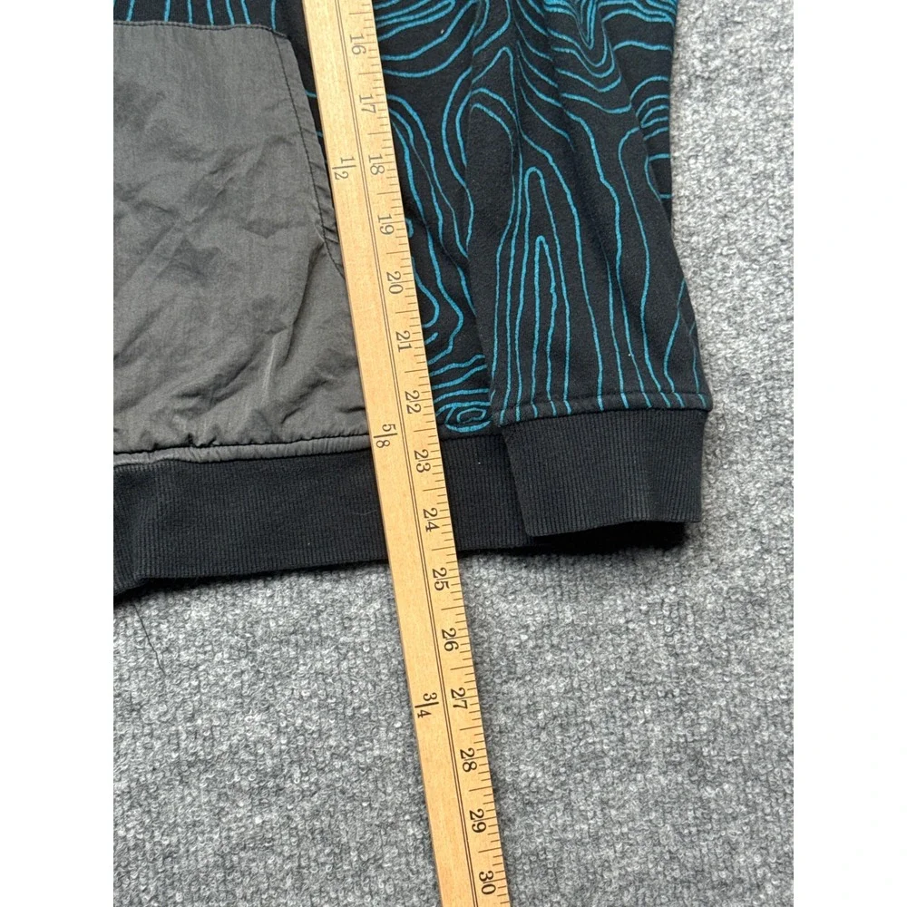 Mossimo Supply Co. pockets line pit