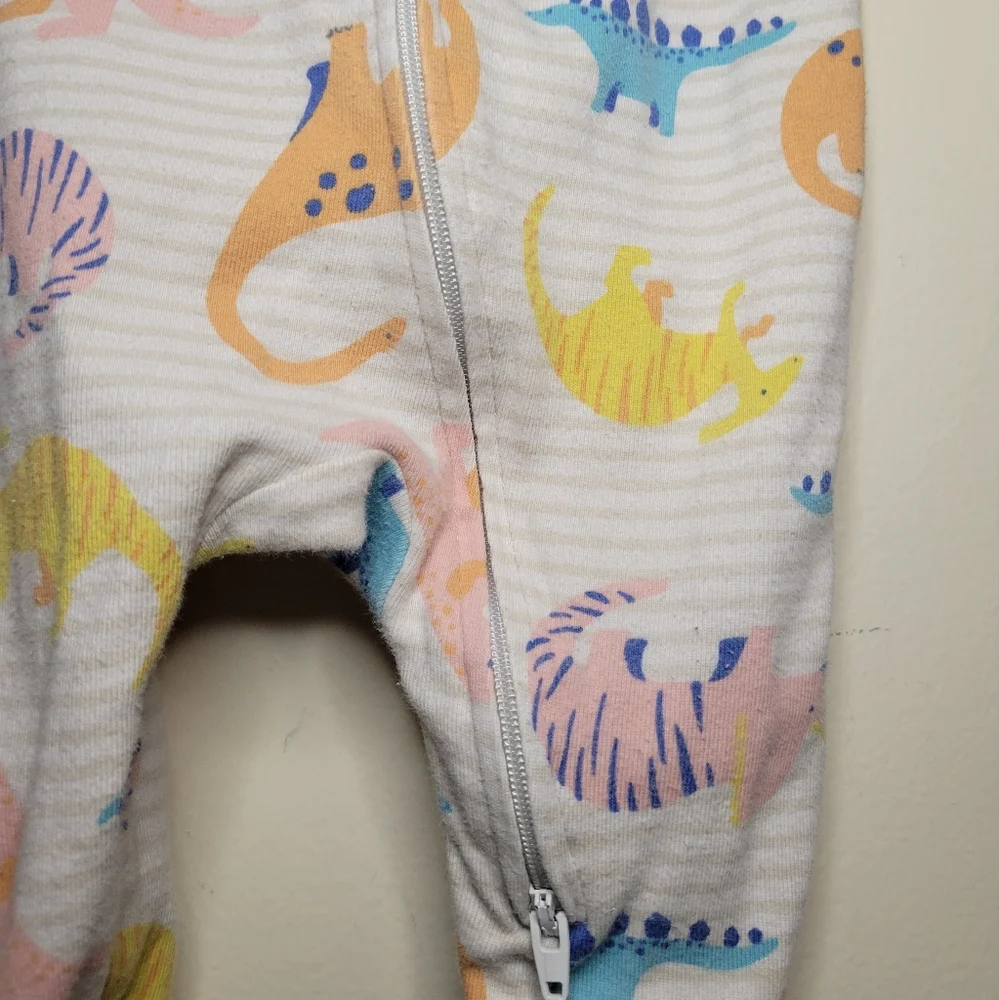 old navy dinosaur sleeper, 6 - 9 months