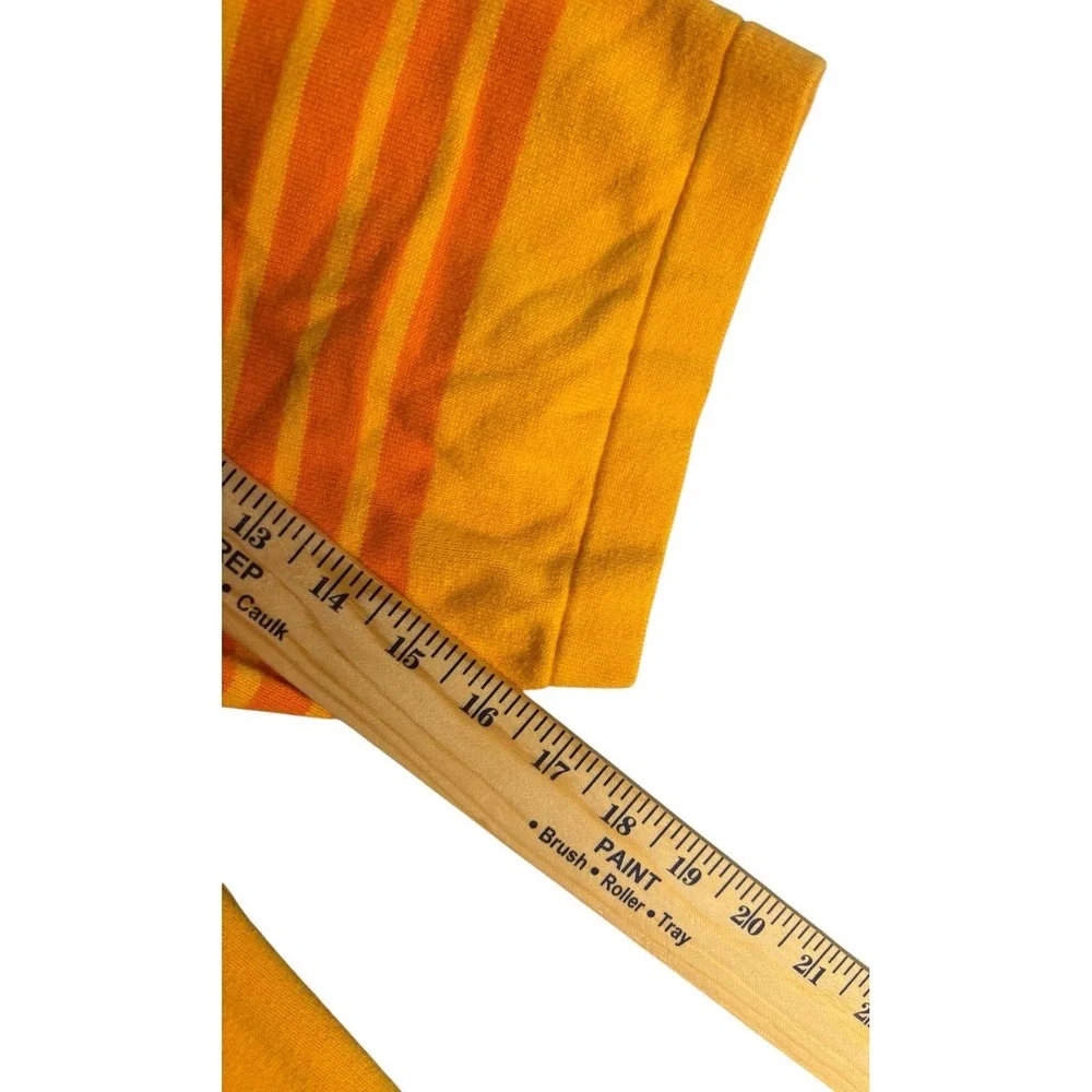 Akademiks brightly colored