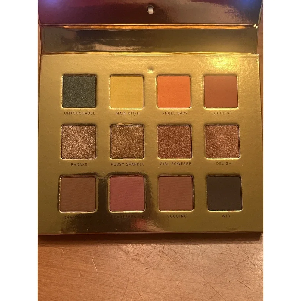 Eyeshadow mama mia