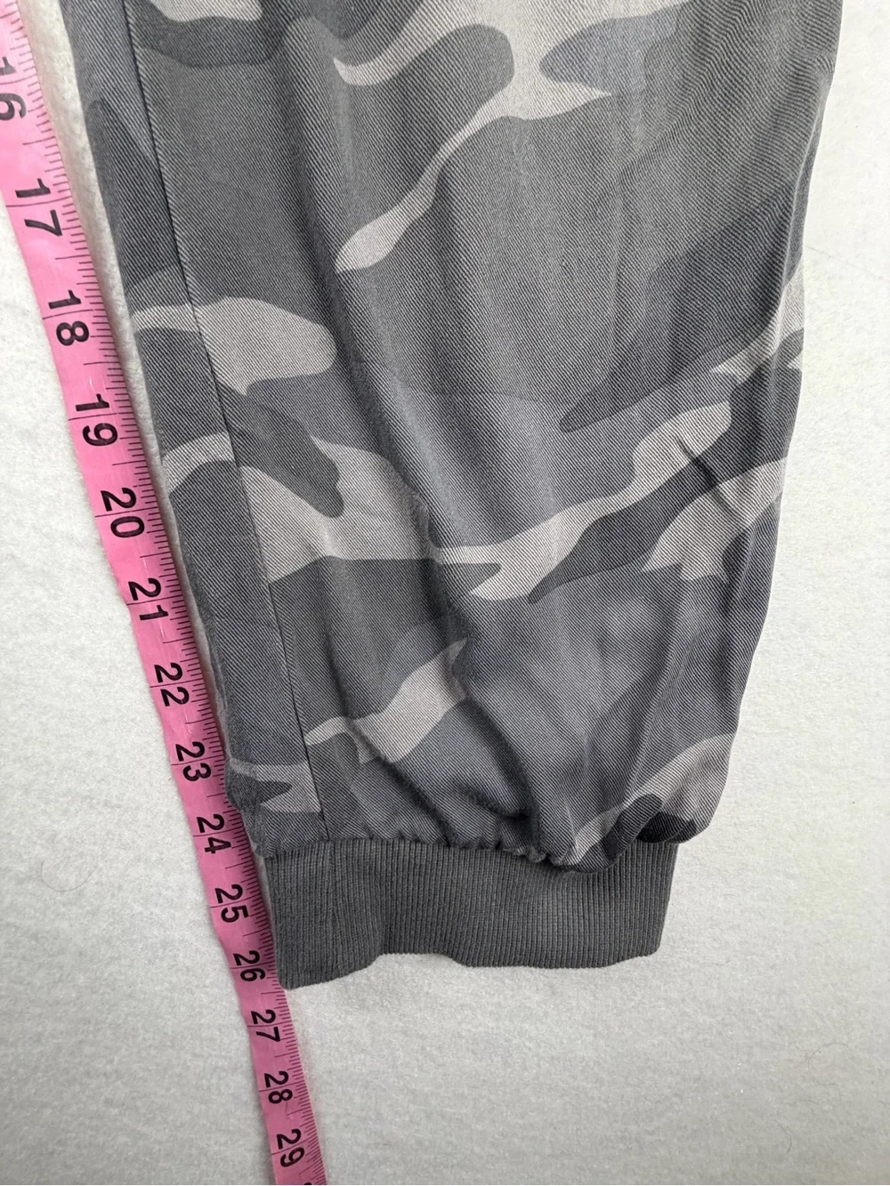 Splendid wear breathable tapered