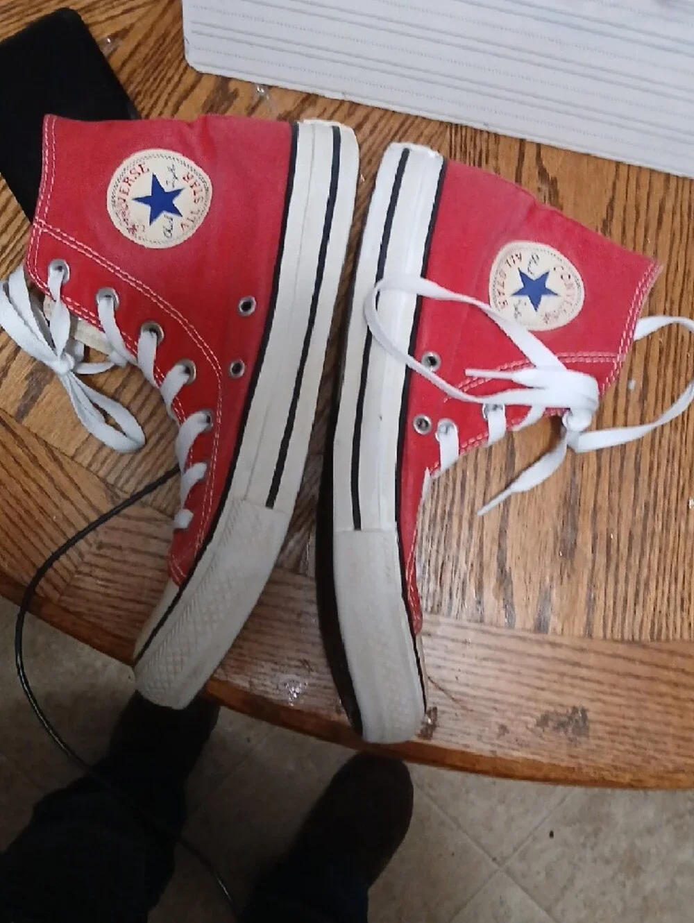 Converse flexible look