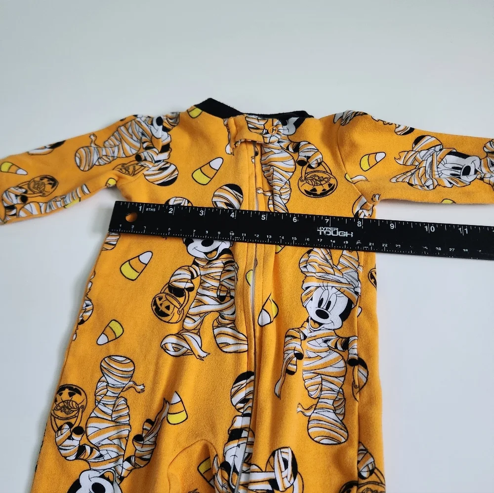 Disney like new