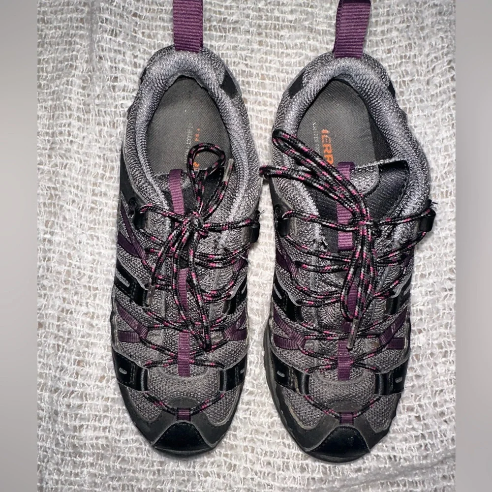 Merrell gently used