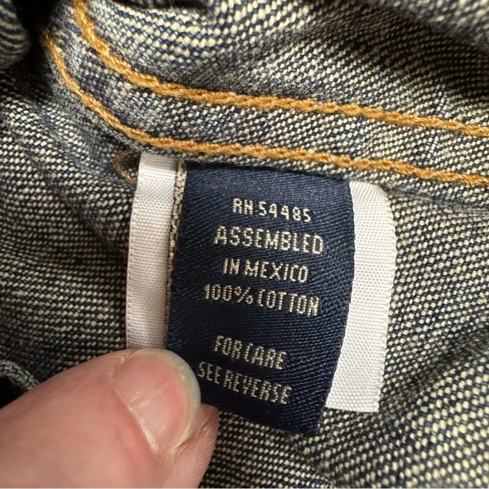 American Eagle Outfitters aeo american